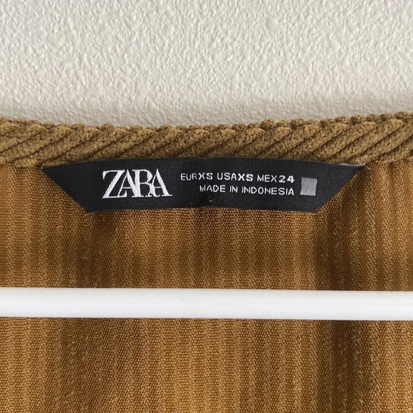 Zara Corduroy Puff Sleeve Cropped Button Down Jacket Top - Picture 2 of 4